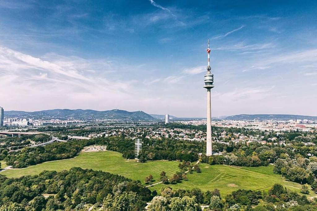 Schoenes Living Am Donauufer Wenen Buitenkant foto