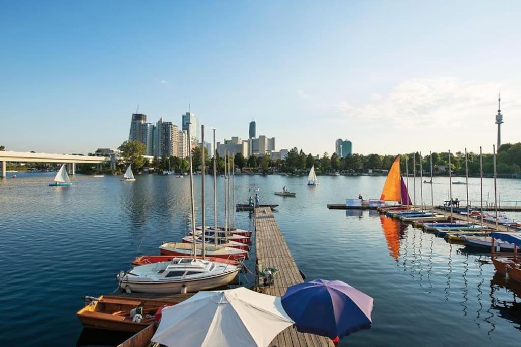 Schoenes Living Am Donauufer Wenen Buitenkant foto